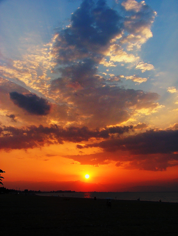 Rossano -Tramonto sulla  centrale termoelettrica